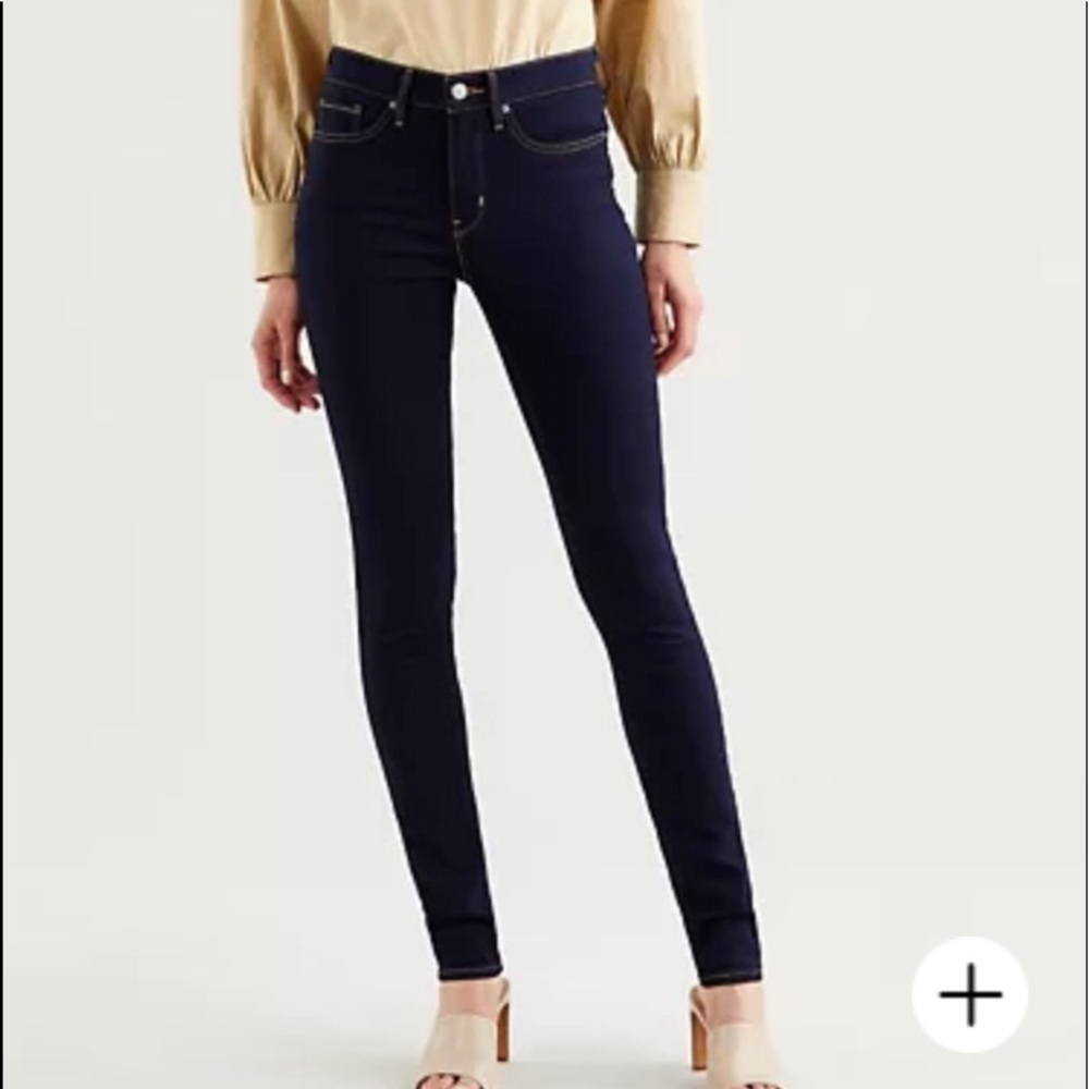 Levi’s 311 Shaping Skinny Jeans Size 30